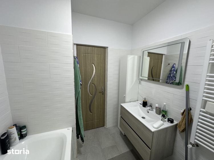Casă cu 4 camere cu Teren 340 Mp în Central