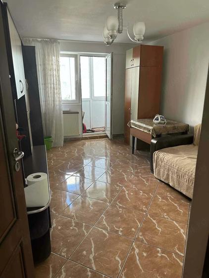 Apartament de inchiriat cu 2 camere - 4
