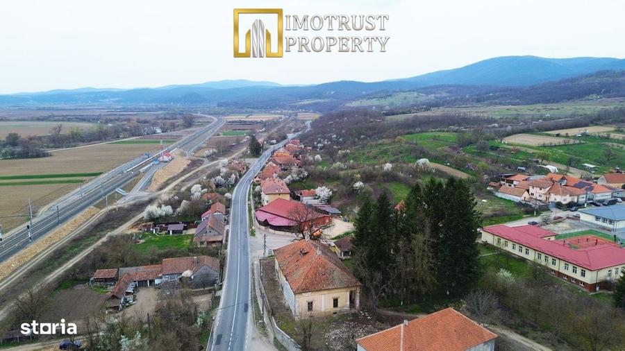 Casă cu 4 camere în Central