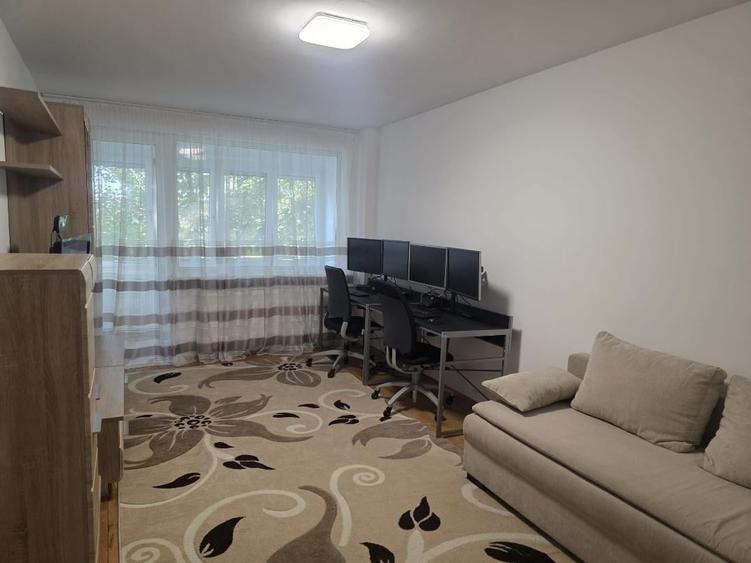 Apartament cu 2 camere decomandat în Șagului