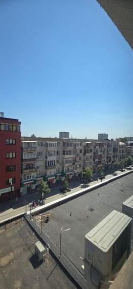 Apartament cu 3 camere decomandat în Tomis Mall