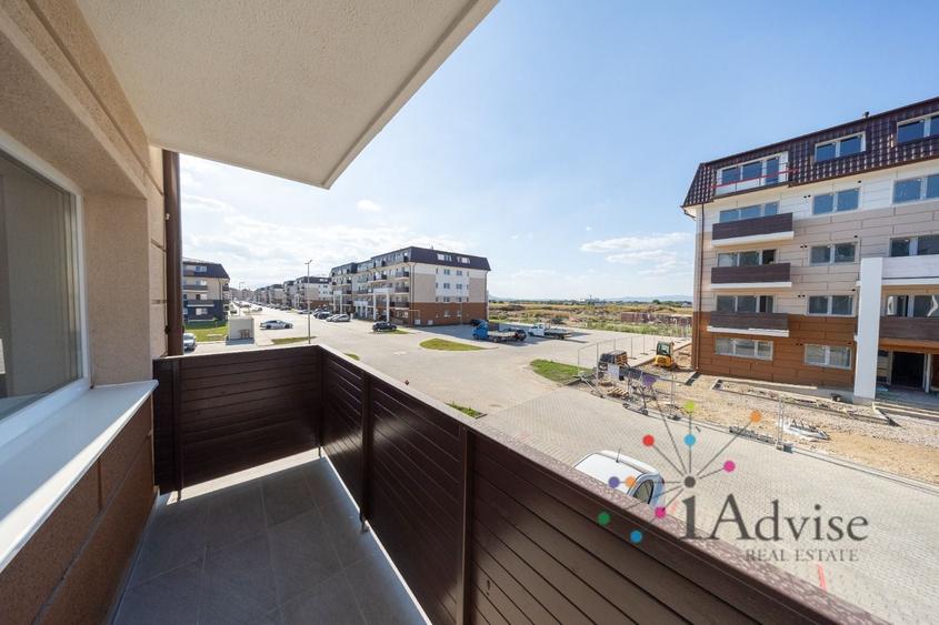 Apartament cu 3 camere decomandat în Sânpetru