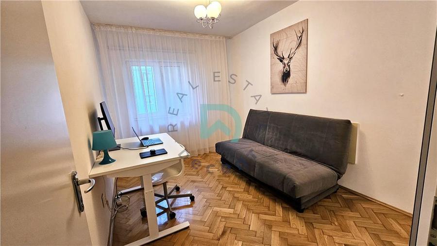 Apartament 3 camere, Central, Brasov - 2