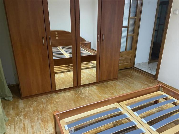 Apartament cu 2 camere decomandat, mobilat în Ultracentral