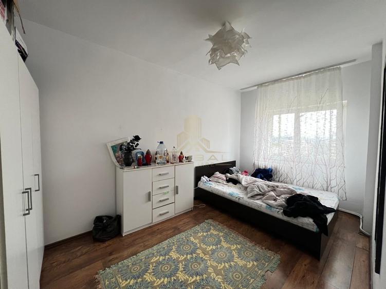 Apartament cu 4 camere decomandat în Mănăștur