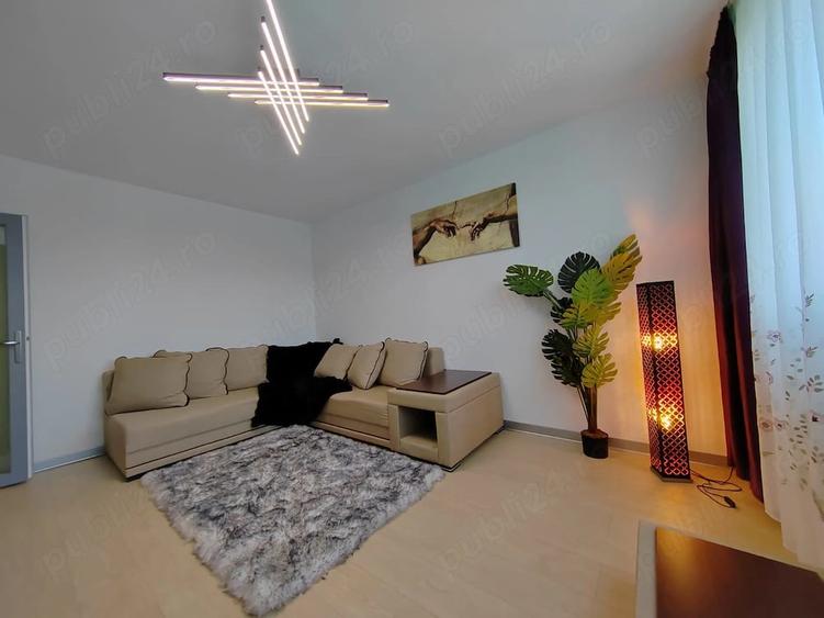 Apartament cu 2 camere decomandat în Eroii Revoluției