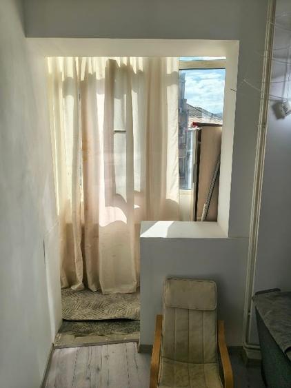 Apartament cu 2 camere decomandat, mobilat în Armeneasca