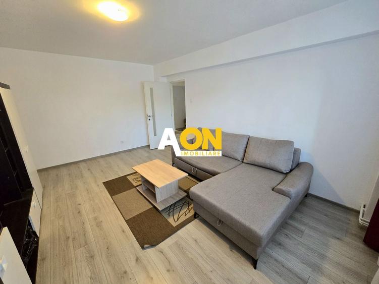 Apartament cu 4 camere decomandat, mobilat în Cetate