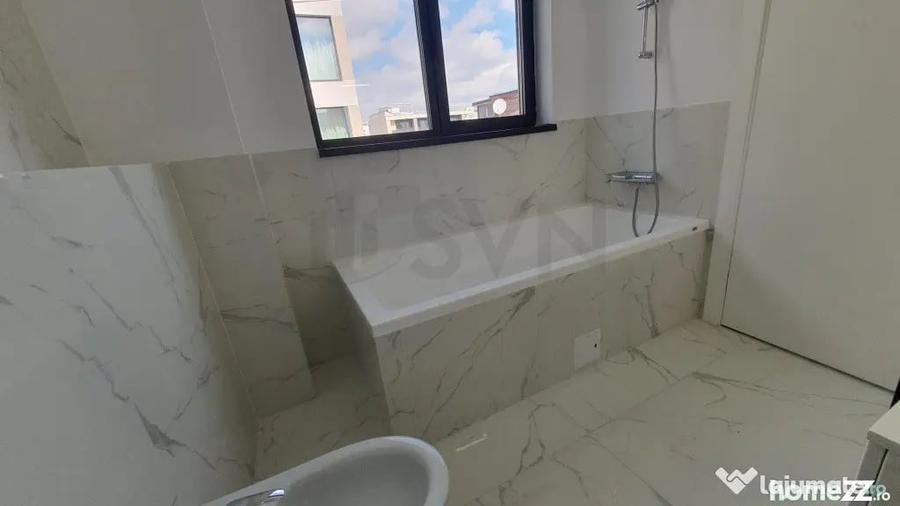 Apartament cu 2 camere decomandat în Polonă
