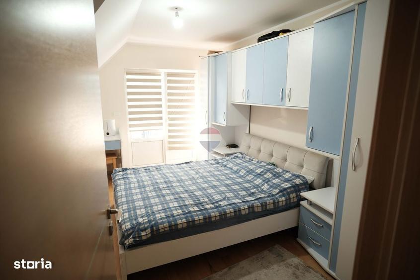 Casă cu 4 camere cu Teren 1500 Mp în Central