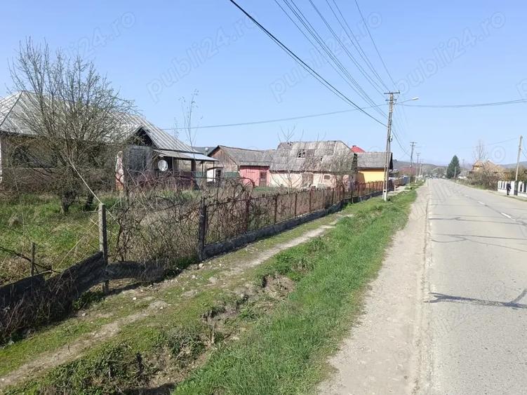 Casă cu 3 camere în Chiuza