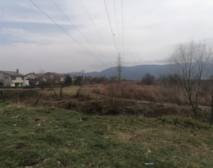 Teren Construcții intravilan de 20000 mp, în Central