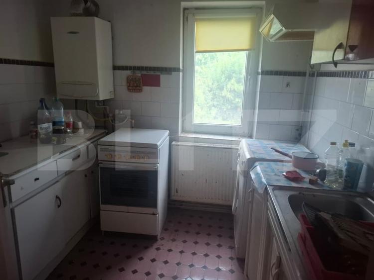 Apartament 3 camere, 65 mp, zona Găești - 7
