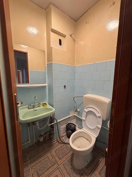 Apartament cu 4 camere decomandat în Tătărași