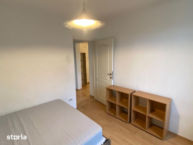 Apartament cu 3 camere decomandat, mobilat în Tineretului