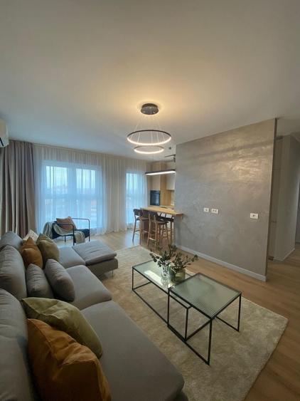 Apartament cu 2 camere decomandat în Central