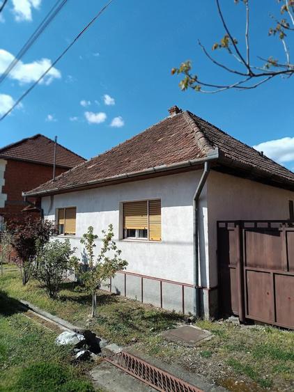 Vand casa pt o familie - 2