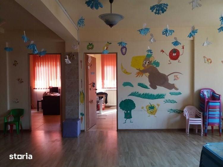 Casă cu 6 camere cu Teren 710 Mp în Militari