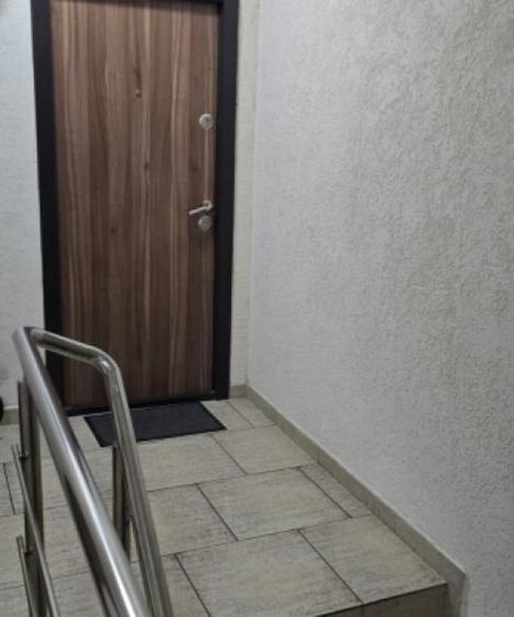 Apartament cu 2 camere semidecomandat în Brestei