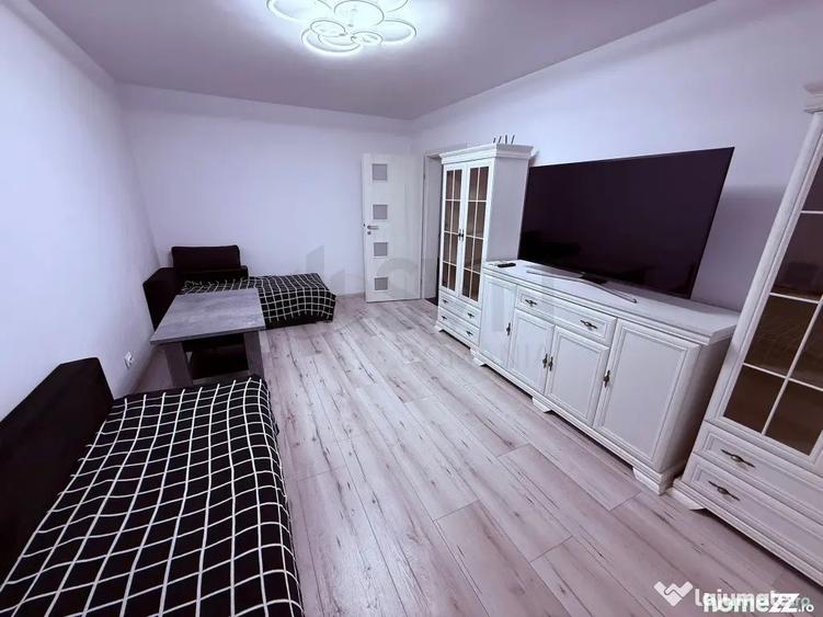 Apartament cu 4 camere decomandat, mobilat în Dorobanți