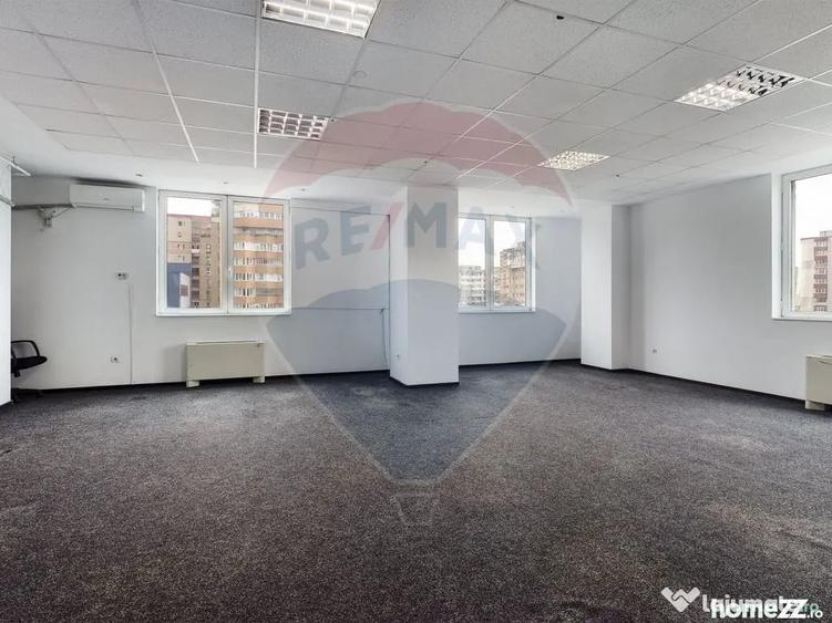 Spațiu comercial, de 79 mp, în Vlahuță