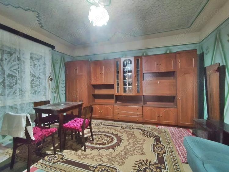 Casă cu 4 camere cu Teren 4122 Mp în Petid