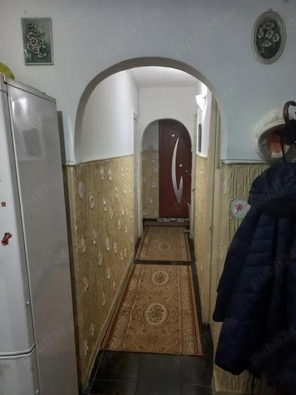 Apartament cu 3 camere decomandat în Gorjului