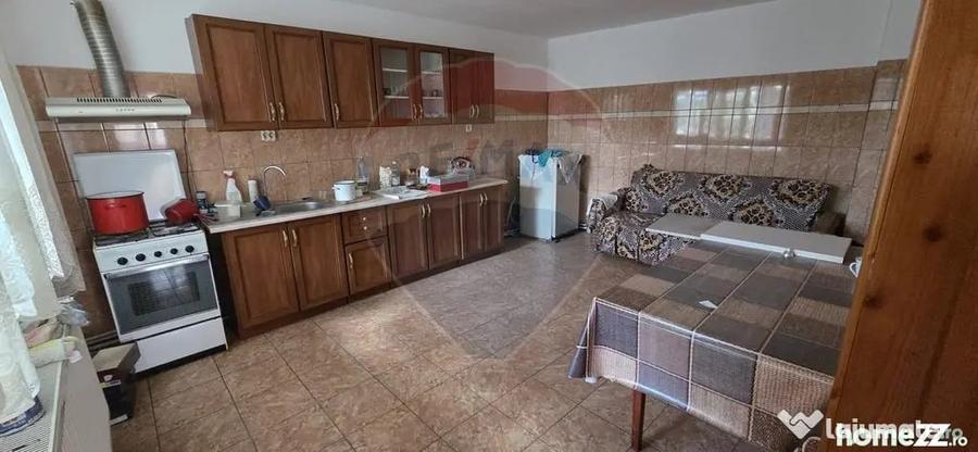 Casa / Vila cu 5 camere de vanzare in zona Obor - 10