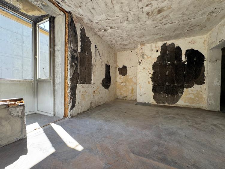 Apartament cu 2 camere decomandat în Primăverii
