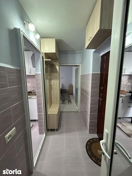 Garsonieră decomandată, mobilată în Ultracentral
