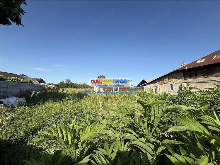 Teren de 1572 mp, în Central