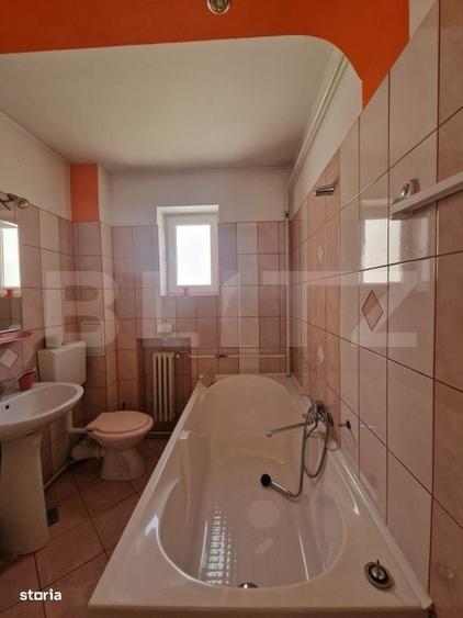 Casă cu 4 camere în Ultracentral