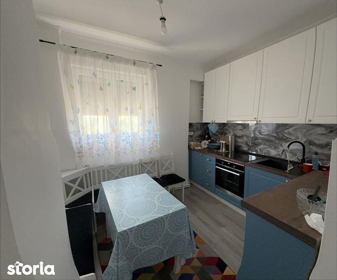 Apartament cu 3 camere decomandat, mobilat în Rahova