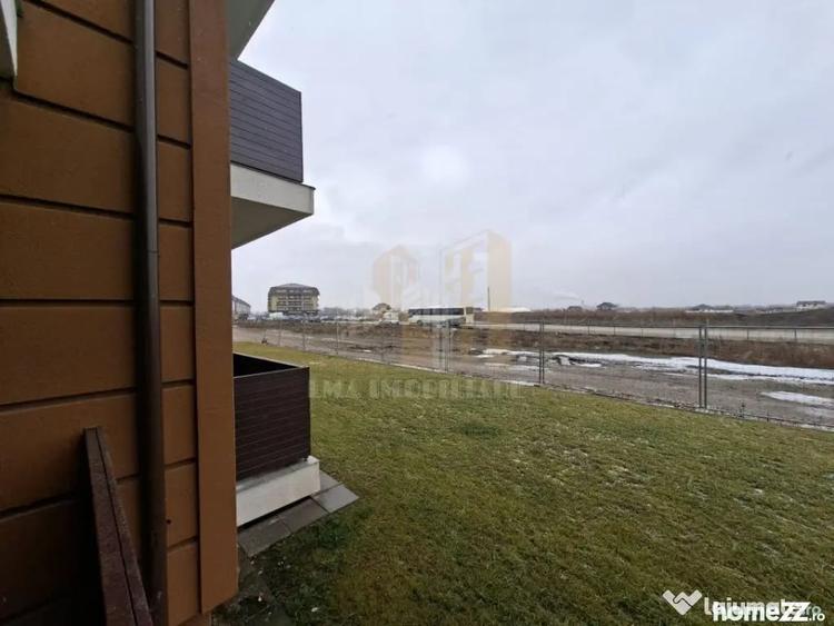 Apartament cu 2 camere semidecomandat în Sânpetru