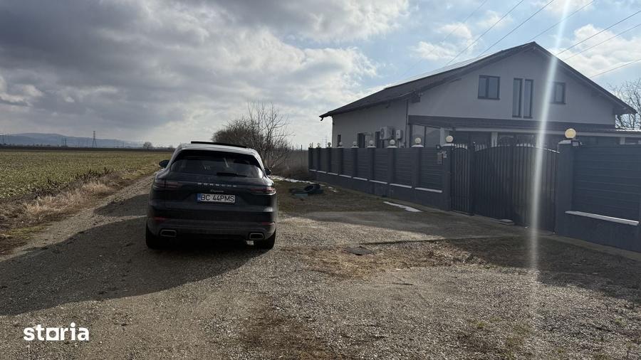 Teren de 650 mp, în Letea Veche