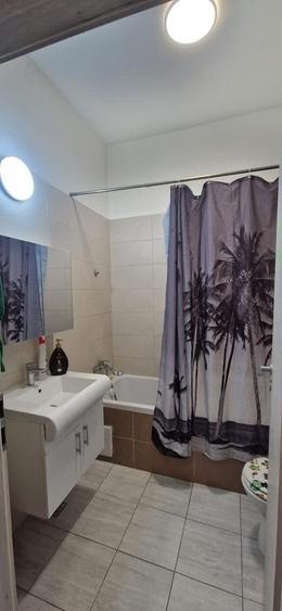 Apartament cu 2 camere decomandat în Berceni