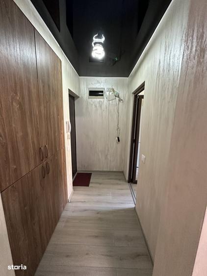 Apartament cu 2 camere semidecomandat în Calea Galați