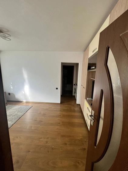 Apartament cu 2 camere decomandat în Independenței