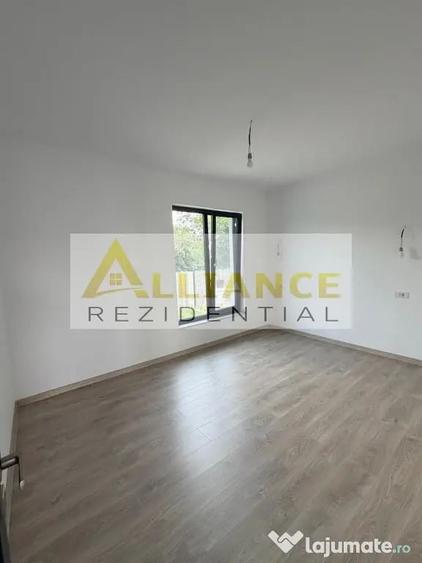 Casă cu 3 camere cu Teren 300 Mp în Berceni