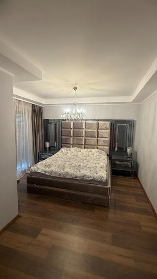 Casă cu 4 camere în Moșnița Veche