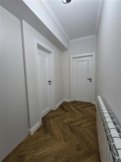 Apartament cu 3 camere decomandat în Bucureștii Noi