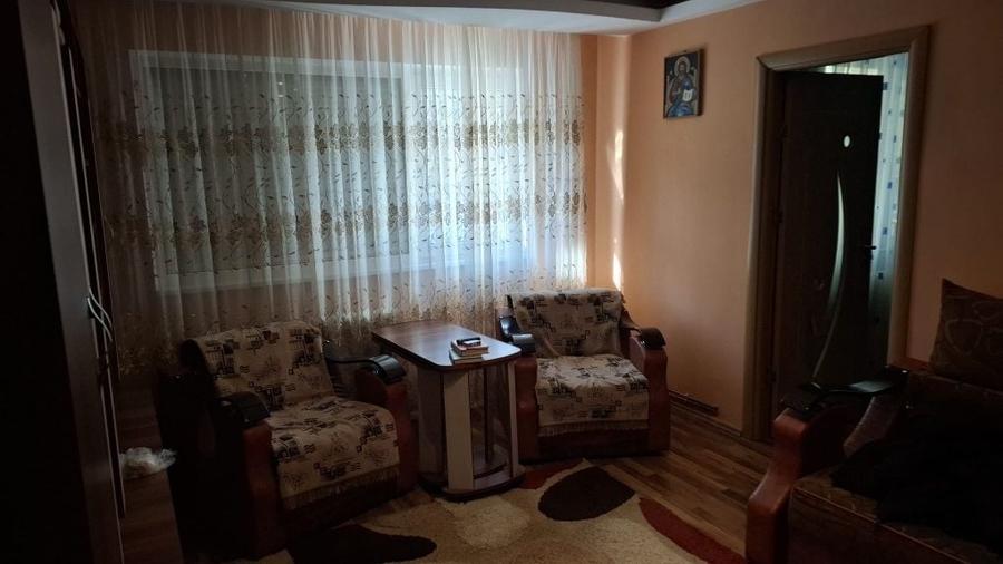 Apartament cu 2 camere nedecomandat în Central