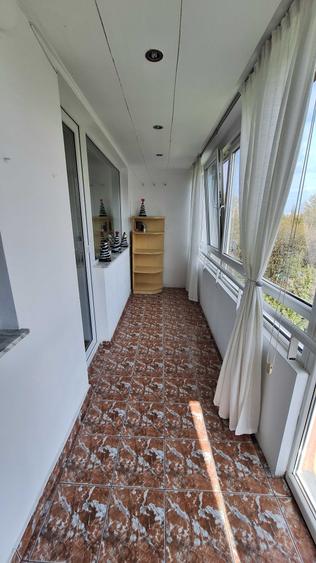 Apartament cu 2 camere decomandat în Berceni