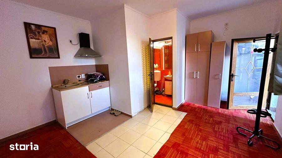 Casă cu Teren 350 Mp în Orașul de Jos