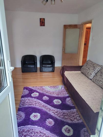 Apartament cu 2 camere semidecomandat în Progresul