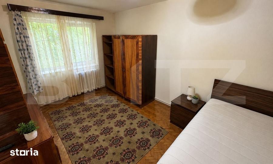 Apartament cu 3 camere decomandat în Central