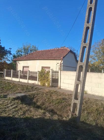 Casă cu 3 camere în Central