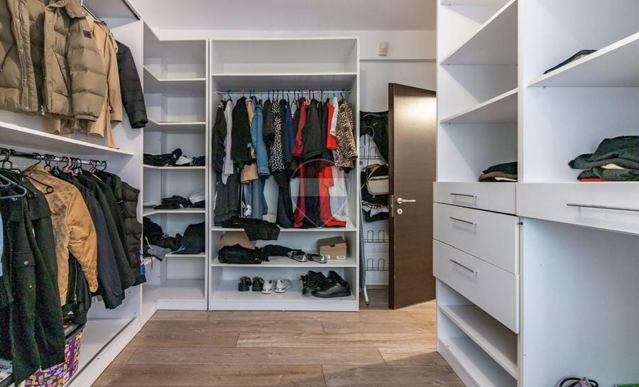 Apartament cu 4 camere decomandat, mobilat în Bucureștii Noi