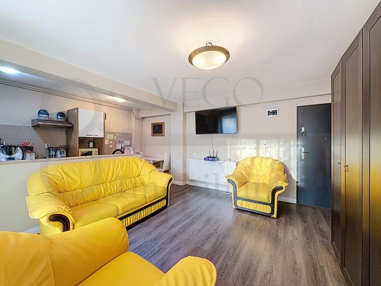 Apartament cu 2 camere semidecomandat, mobilat în Semicentral