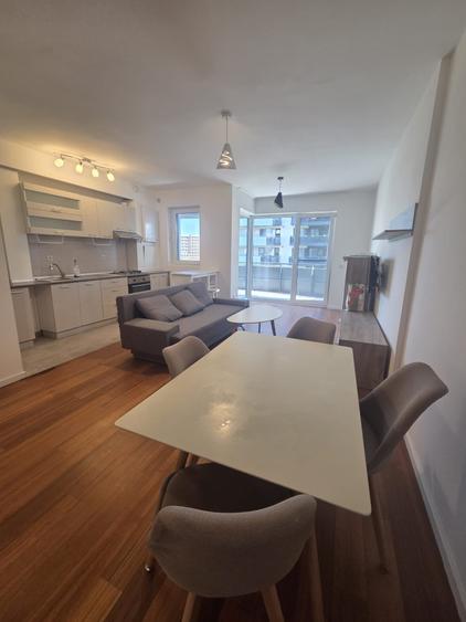 Apartament cu 2 camere semidecomandat în Sopor